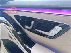 Mercedes-Benz S-Class Maybach